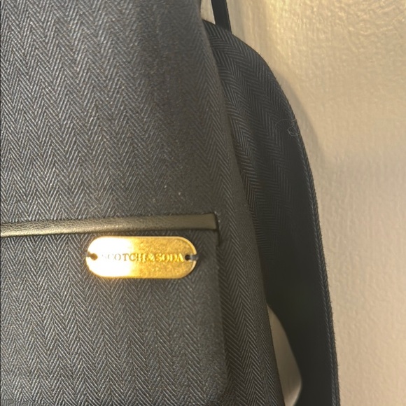 New Scotch & Soda Navy Herringbone Long Men’s Wear Vest with Gold and Belt - Picture 9 of 16